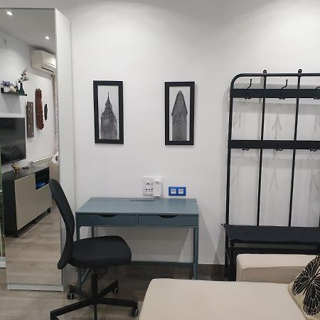 Apartment Tirso Molina Madrid Bagian luar foto