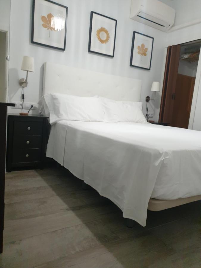 Apartment Tirso Molina Madrid Bagian luar foto
