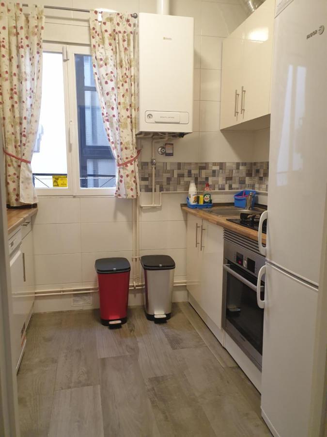 Apartment Tirso Molina Madrid Bagian luar foto