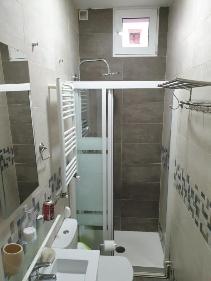 Apartment Tirso Molina Madrid Bagian luar foto